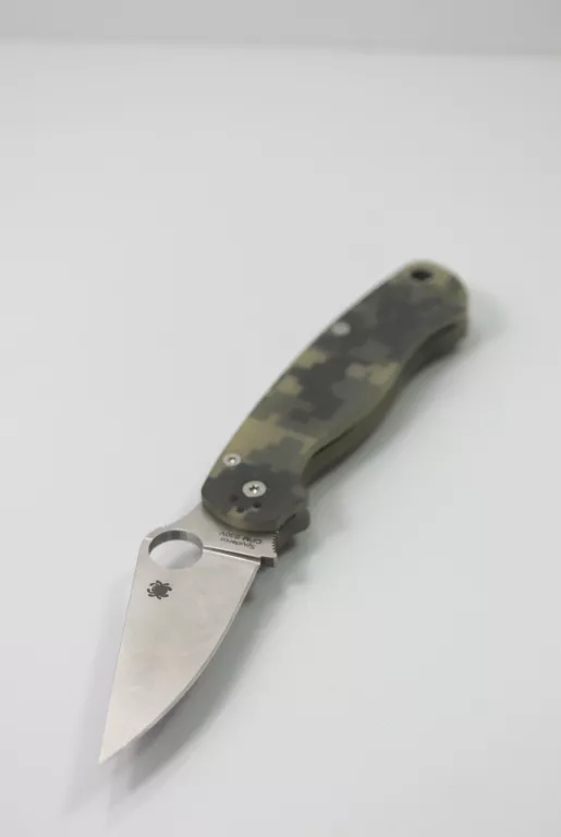 NÓŻ SPYDERCO CPM S30V