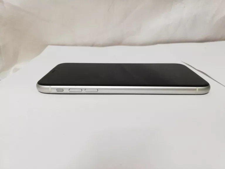 TELEFON IPHONE XR