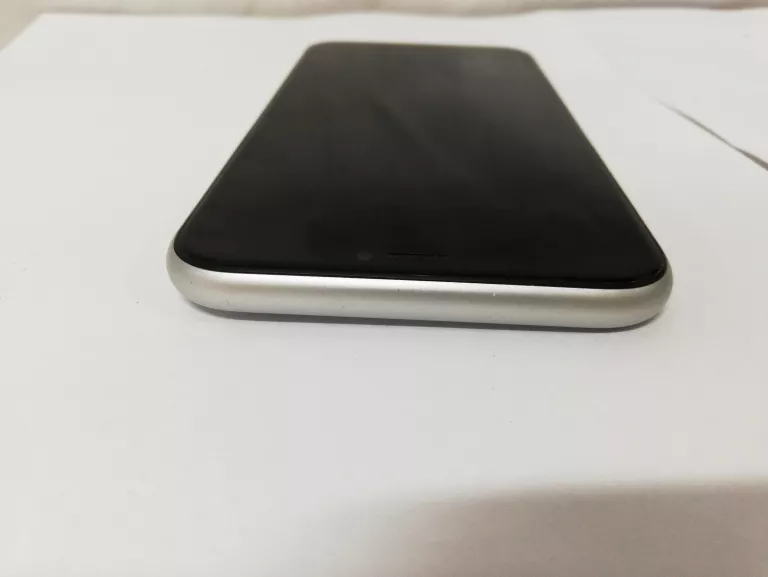 TELEFON IPHONE XR