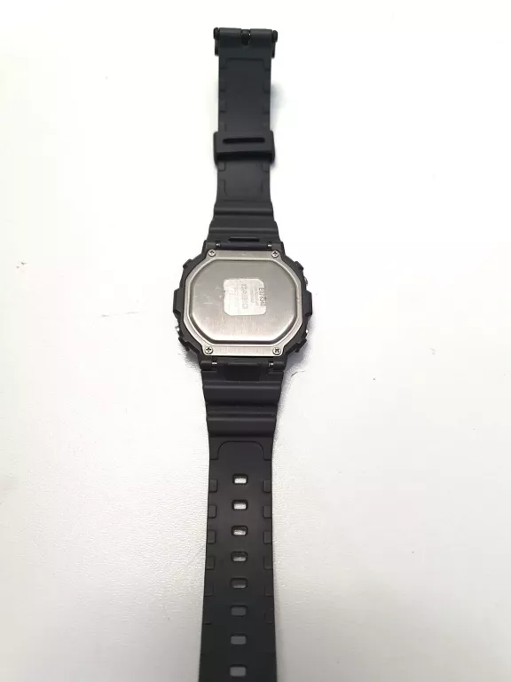 ZEGAREK CASIO MP-PCGM1-6 OPAKOWANIE