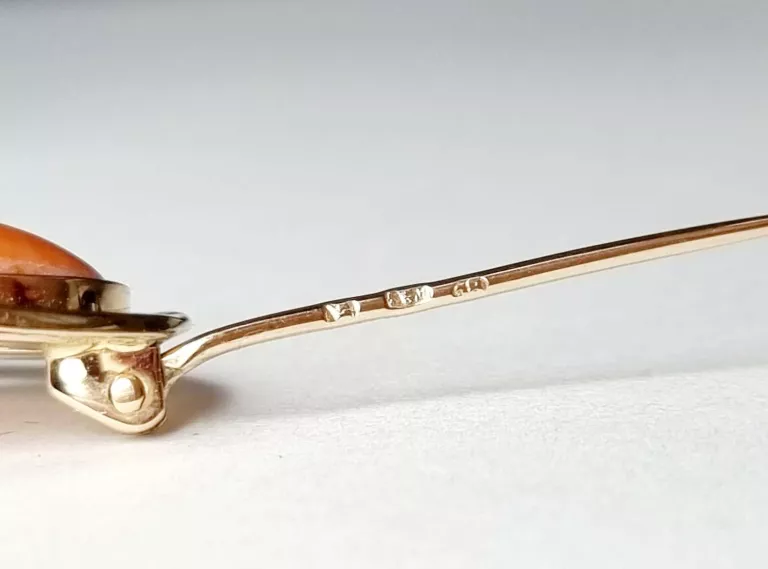 zlota-broszka-593g-kolor-dominujacy-205826-225106