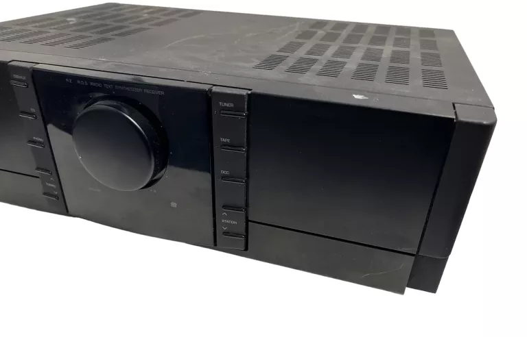 AMPLITUNER GRUNDIG FINE ARTS R2 / PILOT