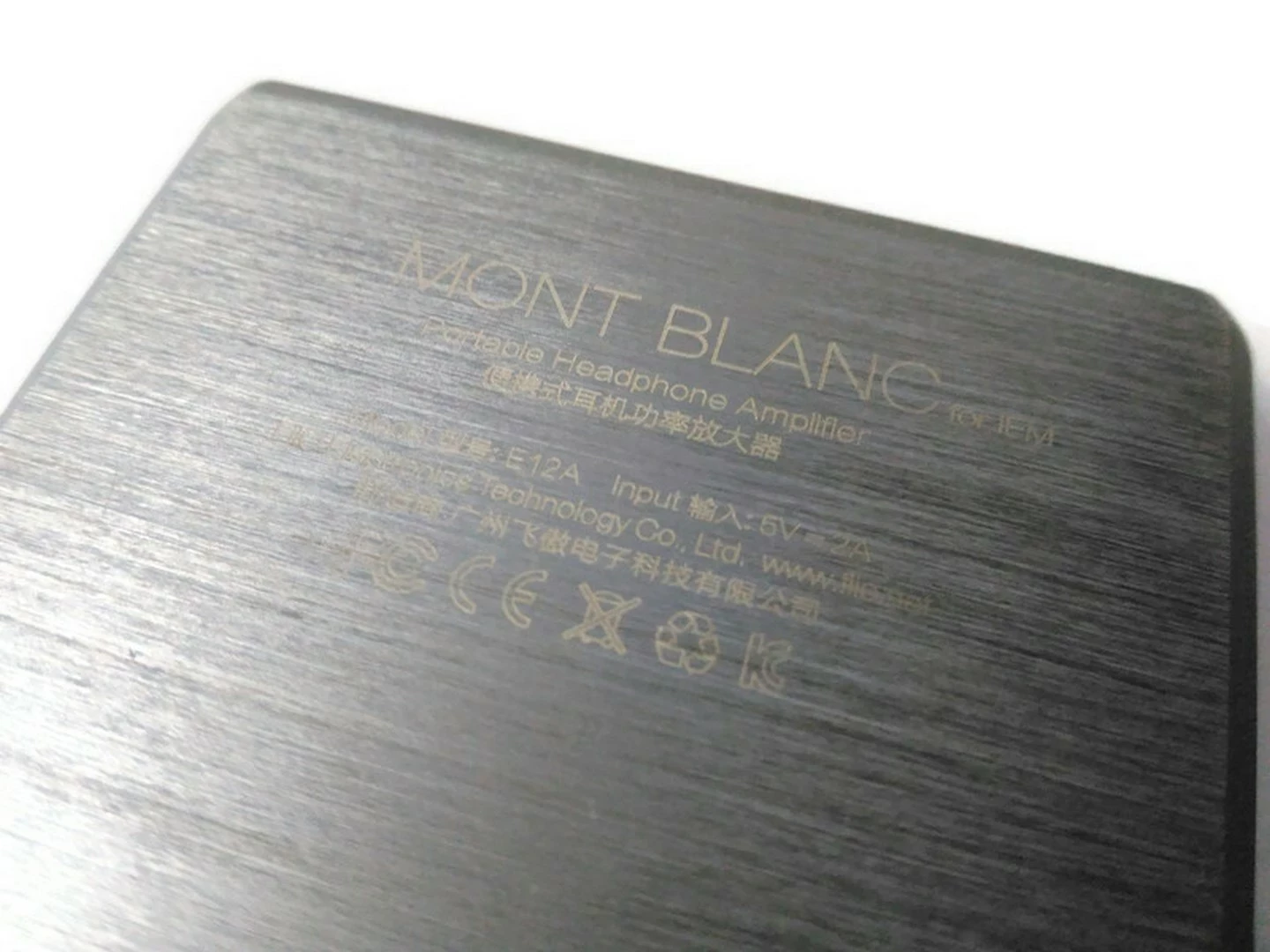 fiio-e12-mont-mobilny-wzmacniacz-sluchawkowy-z-wysoka-jakoscia-dzwieku-zlacza-212574-1