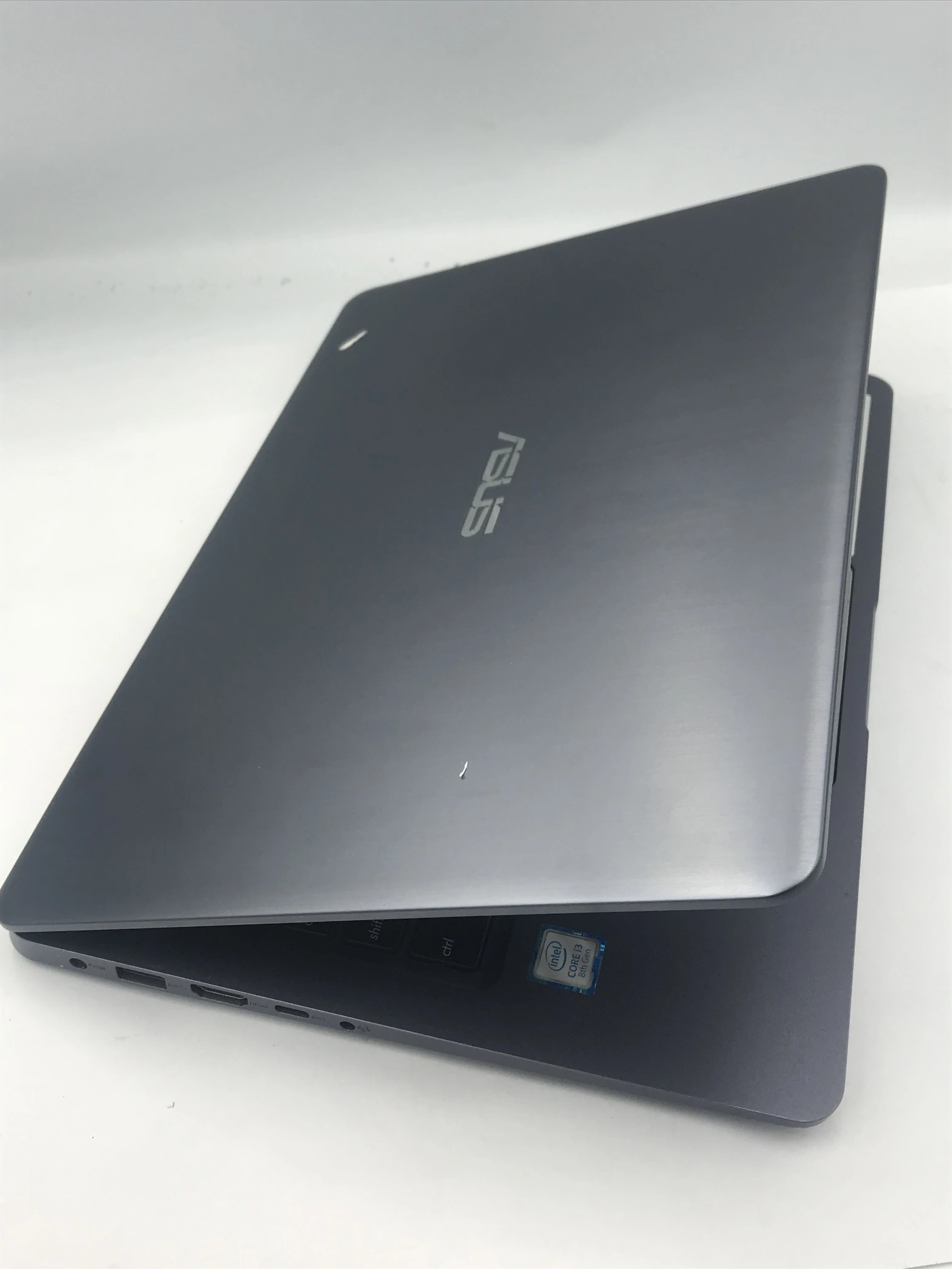 laptop-asus-vivobook-s410u-i31tb4gb-ram-liczba-rdzeni-procesora-2