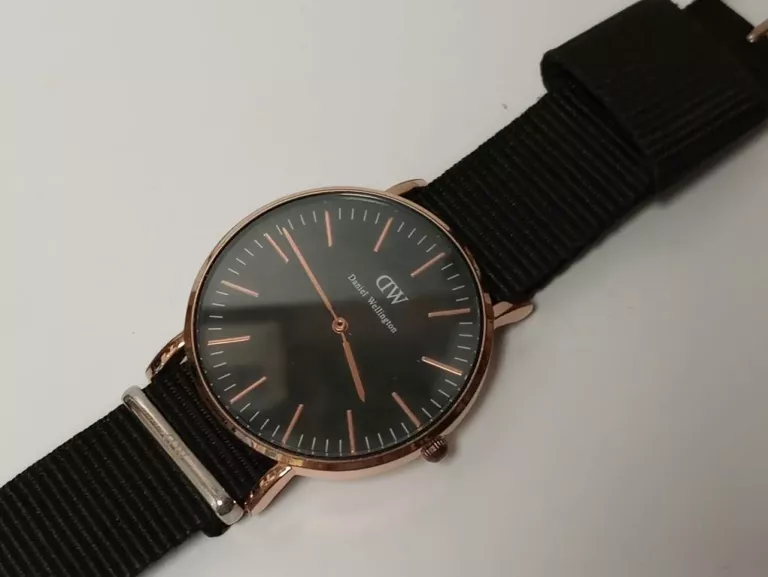 ZEGAREK DANIEL WELLINGTON