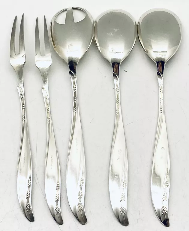 sztucce-posrebrzane-hefra-wzor-amerykanski-35szt-stan-nie-wymaga-renowacji