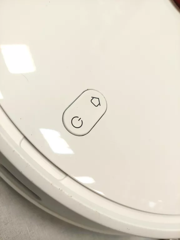 ROBOT SPRZĄTAJĄCY XIAOMI MI ROBOT VACUUM MOP
