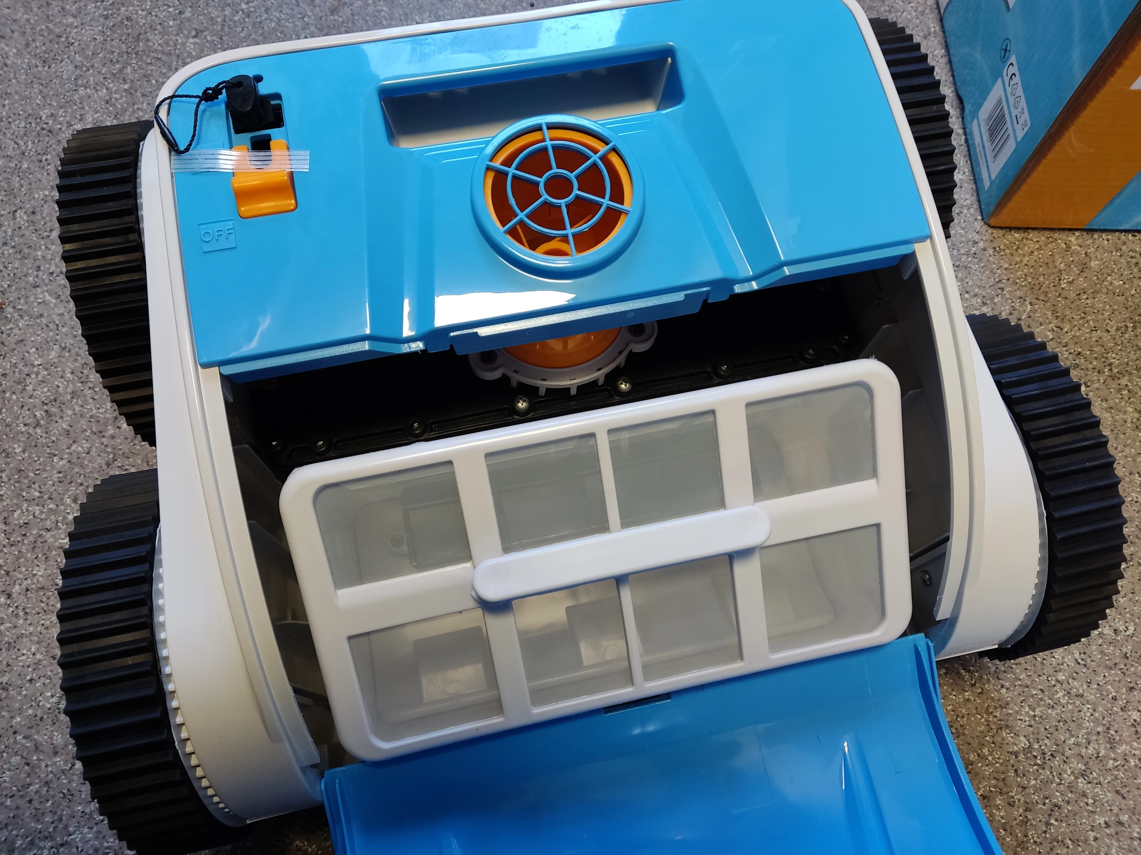 odkurzacz-basenowy-steinbach-061206f11-producent-inna