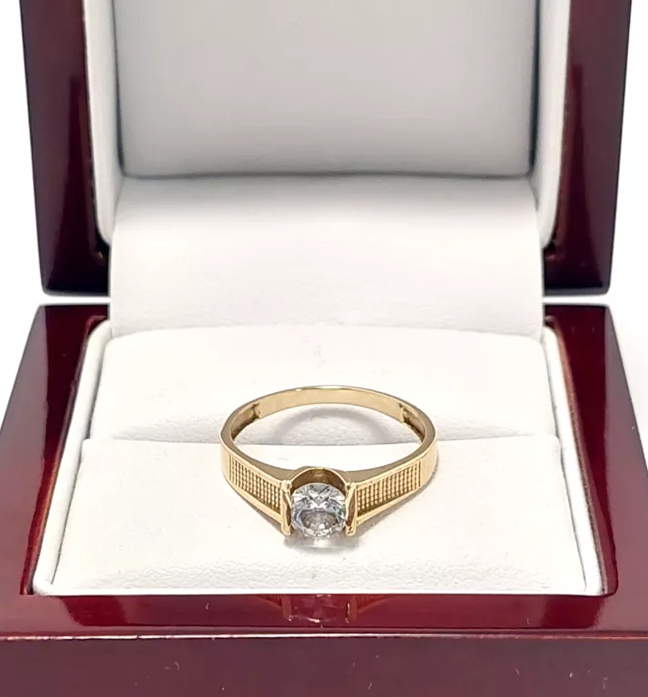 zloty-pierscionek-z-cyrkonia-225g-p585-r15-material-zloto