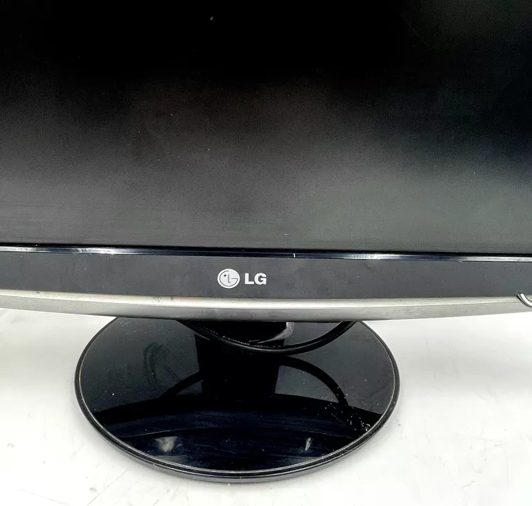 monitor-lg-flatron-w2252tq-zlacza-d-sub-vga