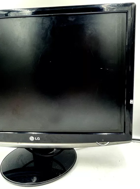 monitor-lg-flatron-w2252tq-rozdzielczosc-natywna-1680-x-1050