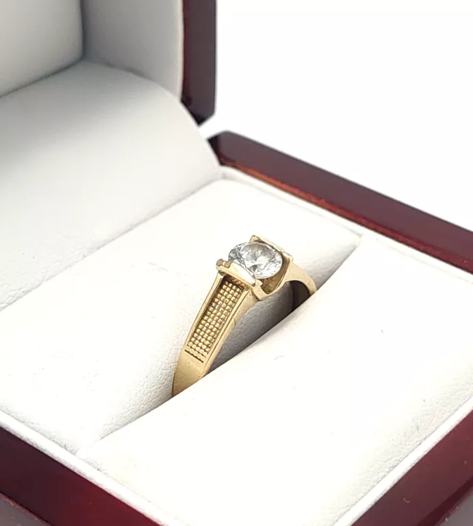 zloty-pierscionek-z-cyrkonia-225g-p585-r15-stan-uzywany