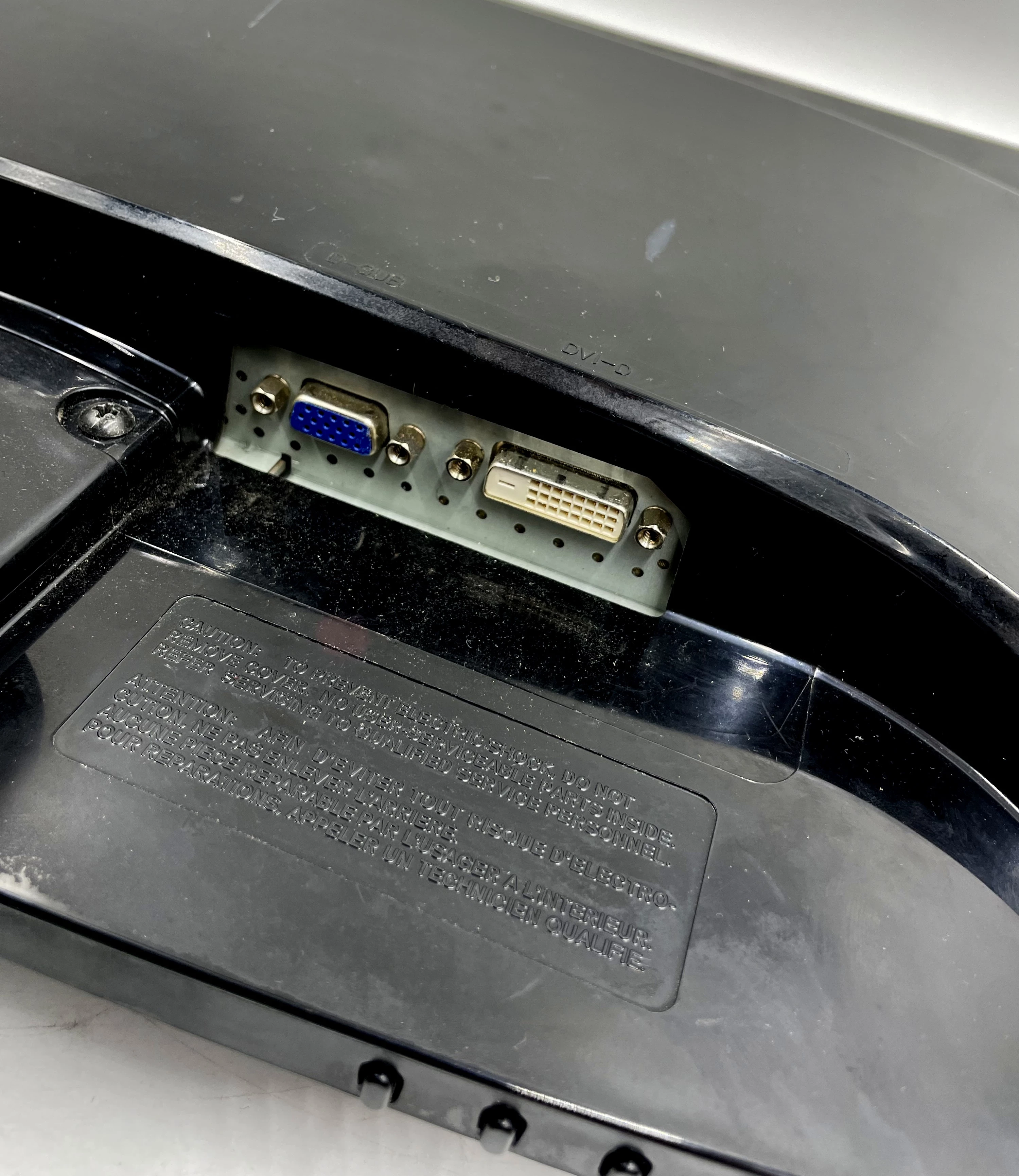 monitor-lg-flatron-w2252tq-kod-producenta-w2252tq-pf