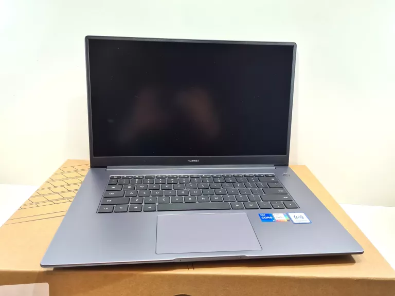 LAPTOP HUAWEI MATEBOOK D15 (B3-520) GW