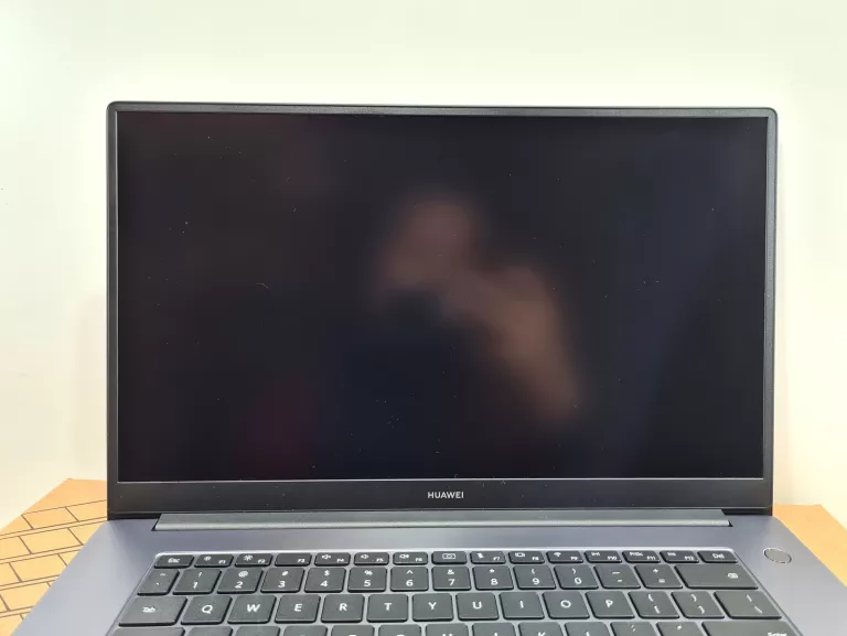 LAPTOP HUAWEI MATEBOOK D15 (B3-520) GW