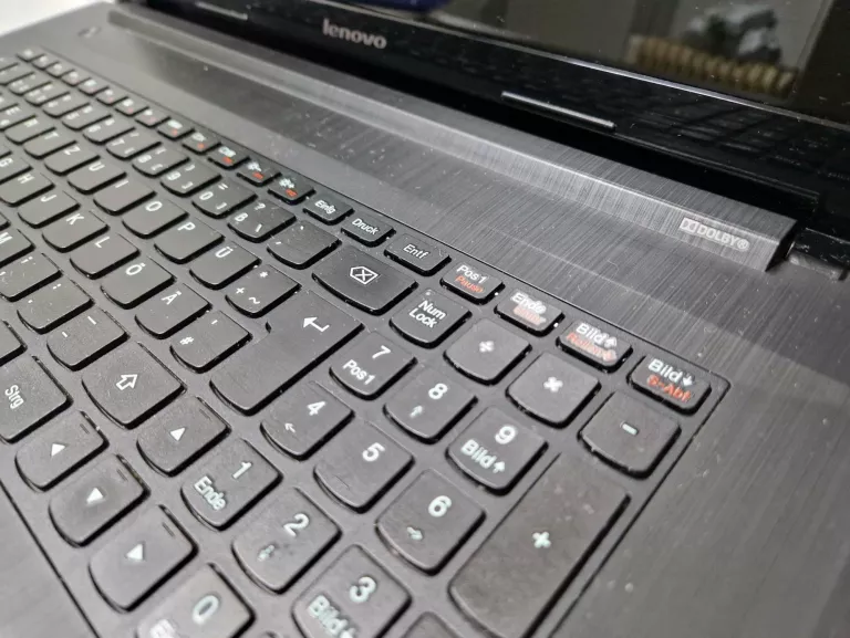 LAPTOP LENOVO G70-35 E1-6010/4GB/240/DVD-RW