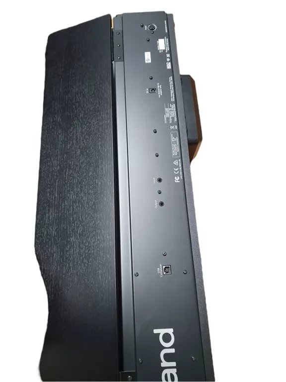 PIANINO ELEKTRYCZNE ROLAND F-140R + ZASILACZ