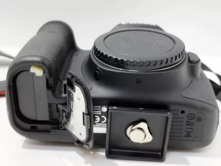 APARAT LUSTRZANKA CANON EOS 6D BODY