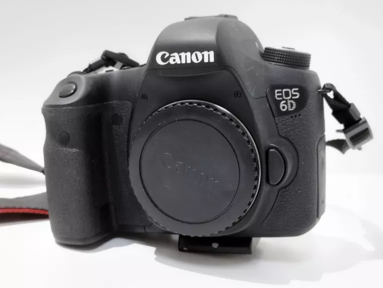 APARAT LUSTRZANKA CANON EOS 6D BODY