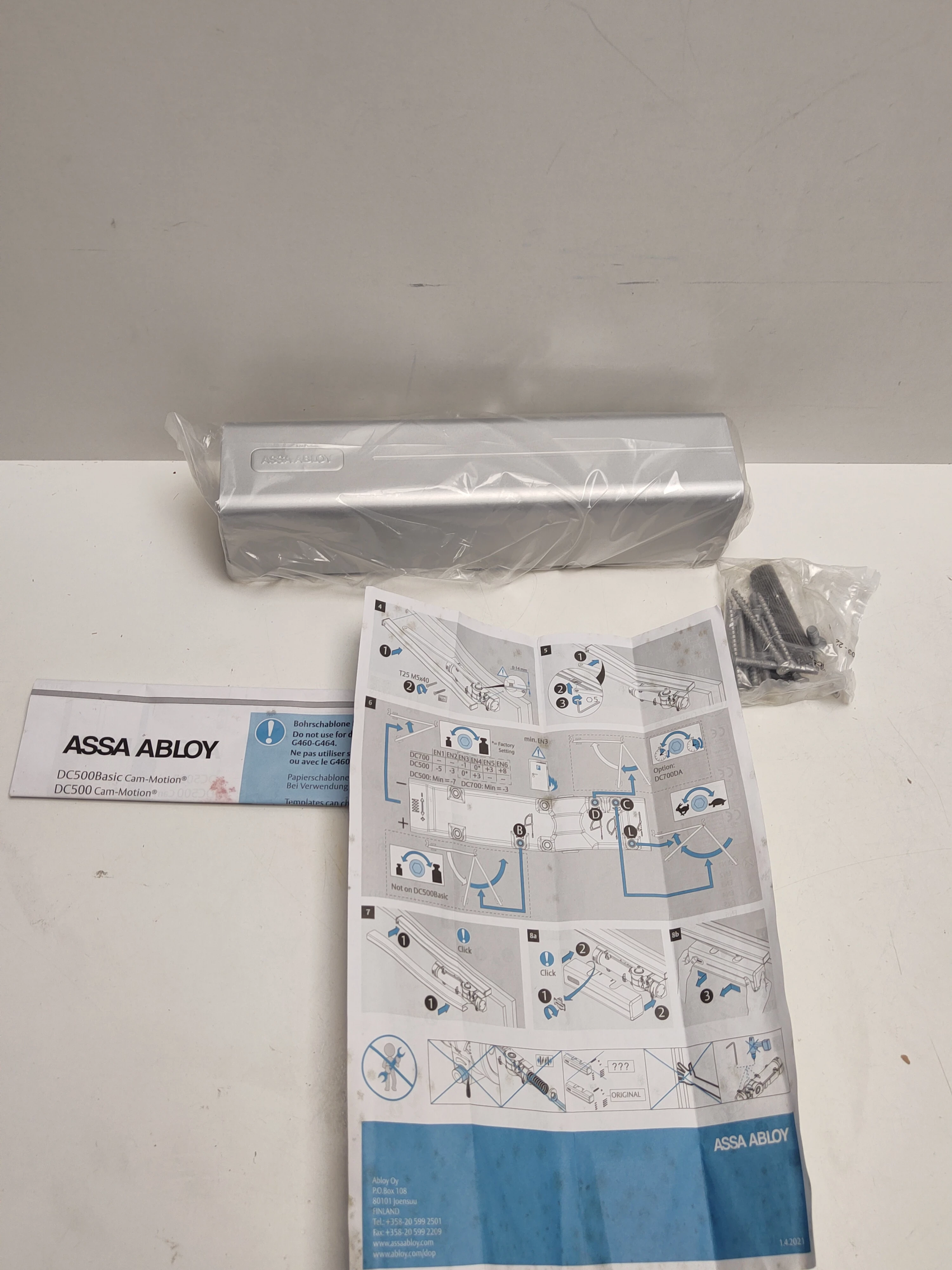 samozamykacz-assa-dc-700-abloy-osiedle-teatralne-3u15-krakow