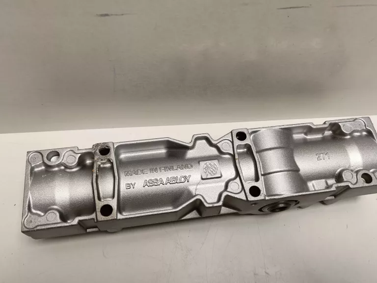 samozamykacz-assa-dc-700-abloy-maksymalna-waga-drzwi-120