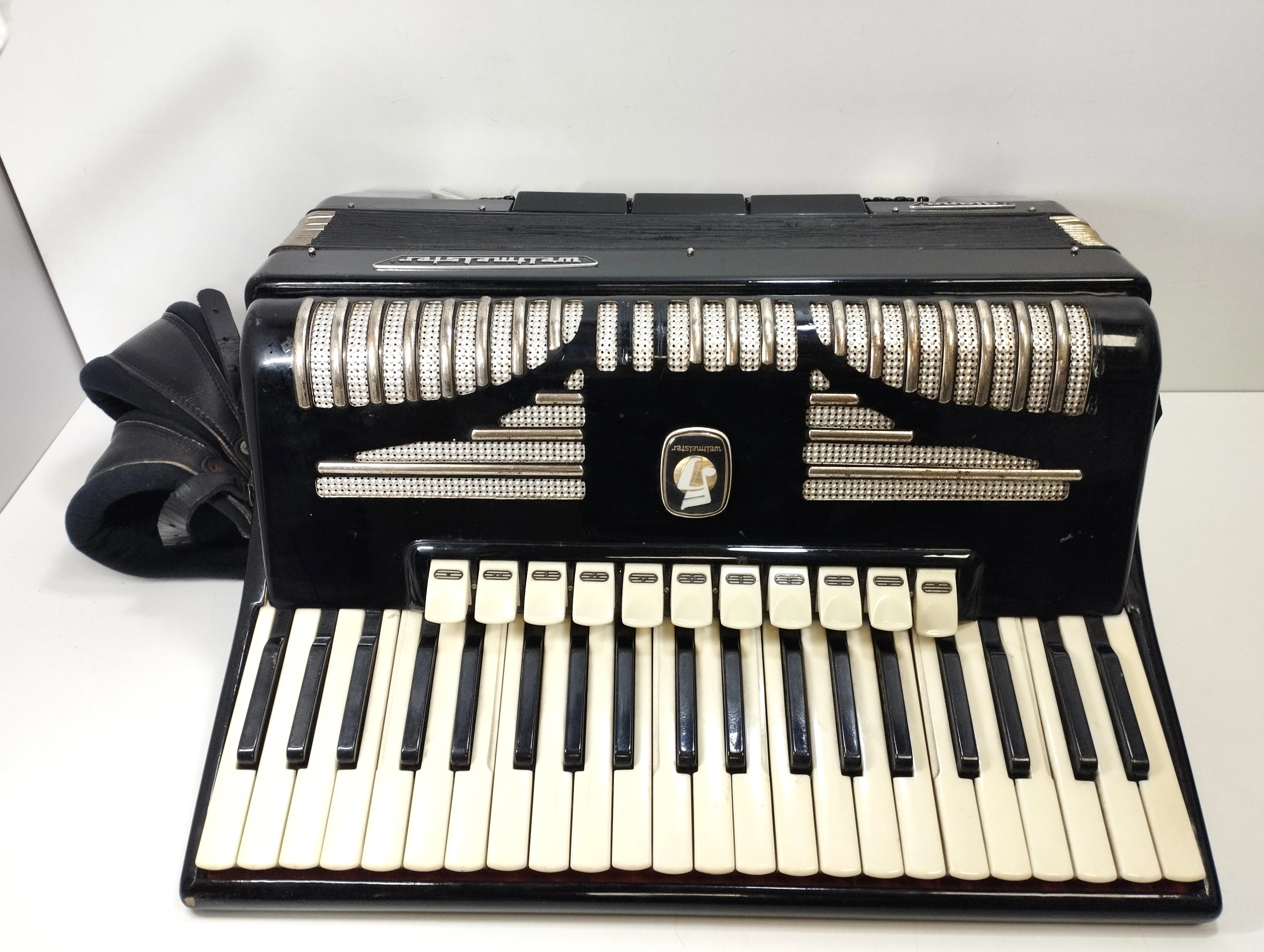 akordeon-weltmeister-diana-120-bass-polecam-kod-producenta-666