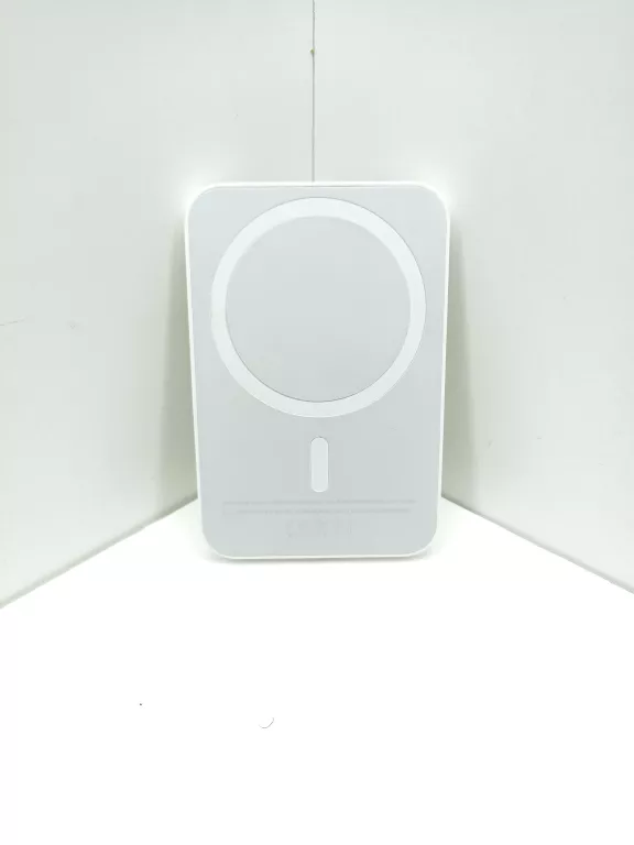 APPLE MAGSAFE BATTERY PACK 1460 MAH