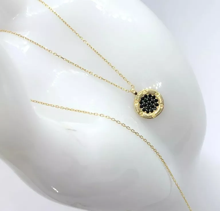 delikatny-lancuszek-z-czarnym-kamieniami-585-al-legionow-5030-lomza