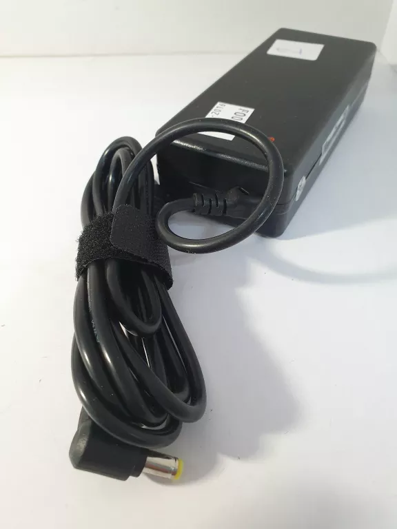 zasilacz-do-laptopa-boleslawa-chrobrego-8-pszczyna-sc