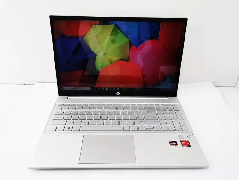 LAPTOP HP 15-EH0511SA RYZEN 5 4500U/8GB