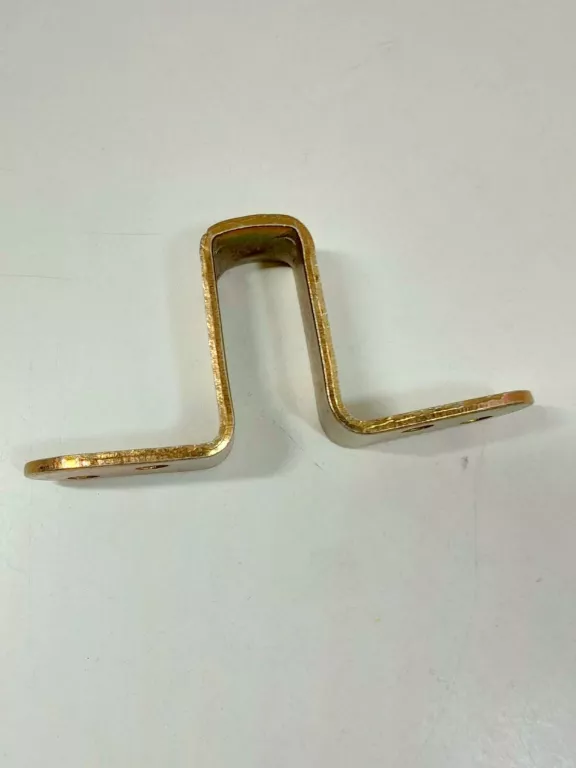 uchwyty-metalowe-kpl-4-szt-stan-opakowania-brak-opakowania