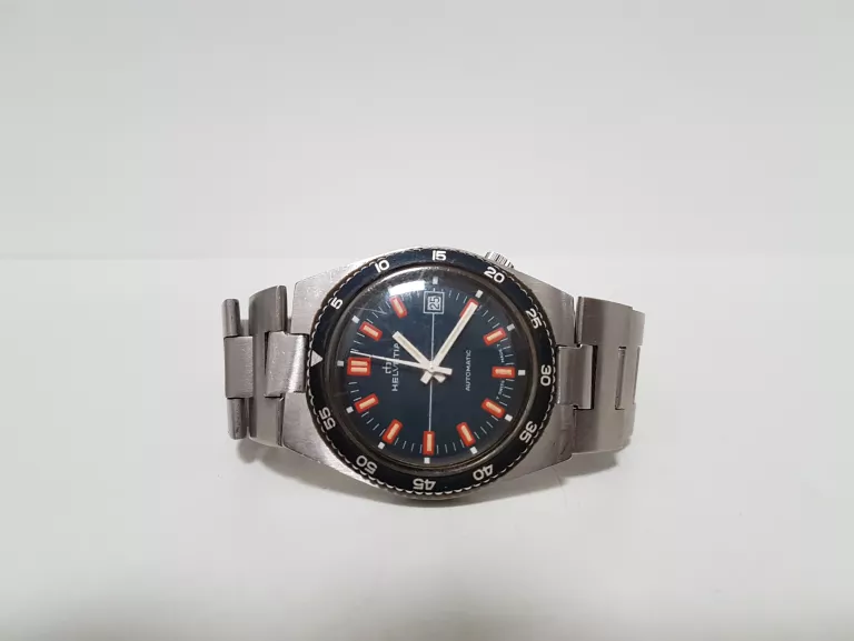 zegarek-helvetia-niemodlinska-23-opole