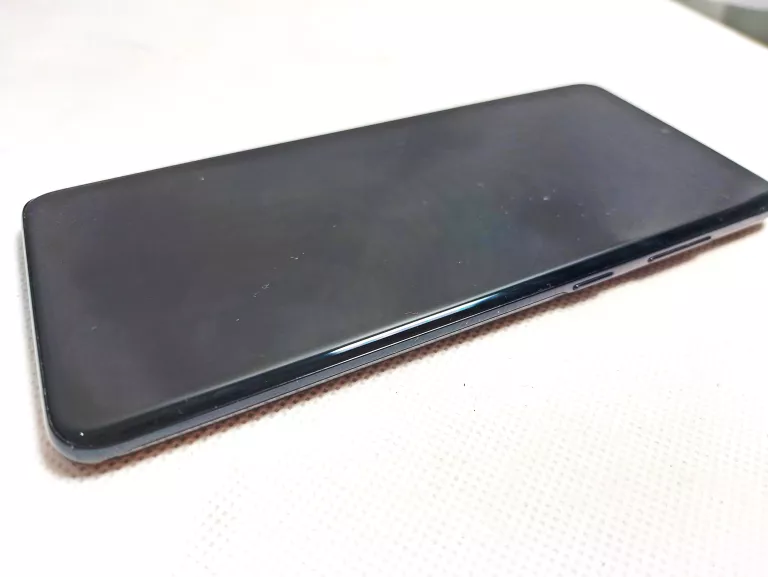 samsung-galaxy-s20-plus-12gb128gb-kod-producenta-sm-g986bzkdeue