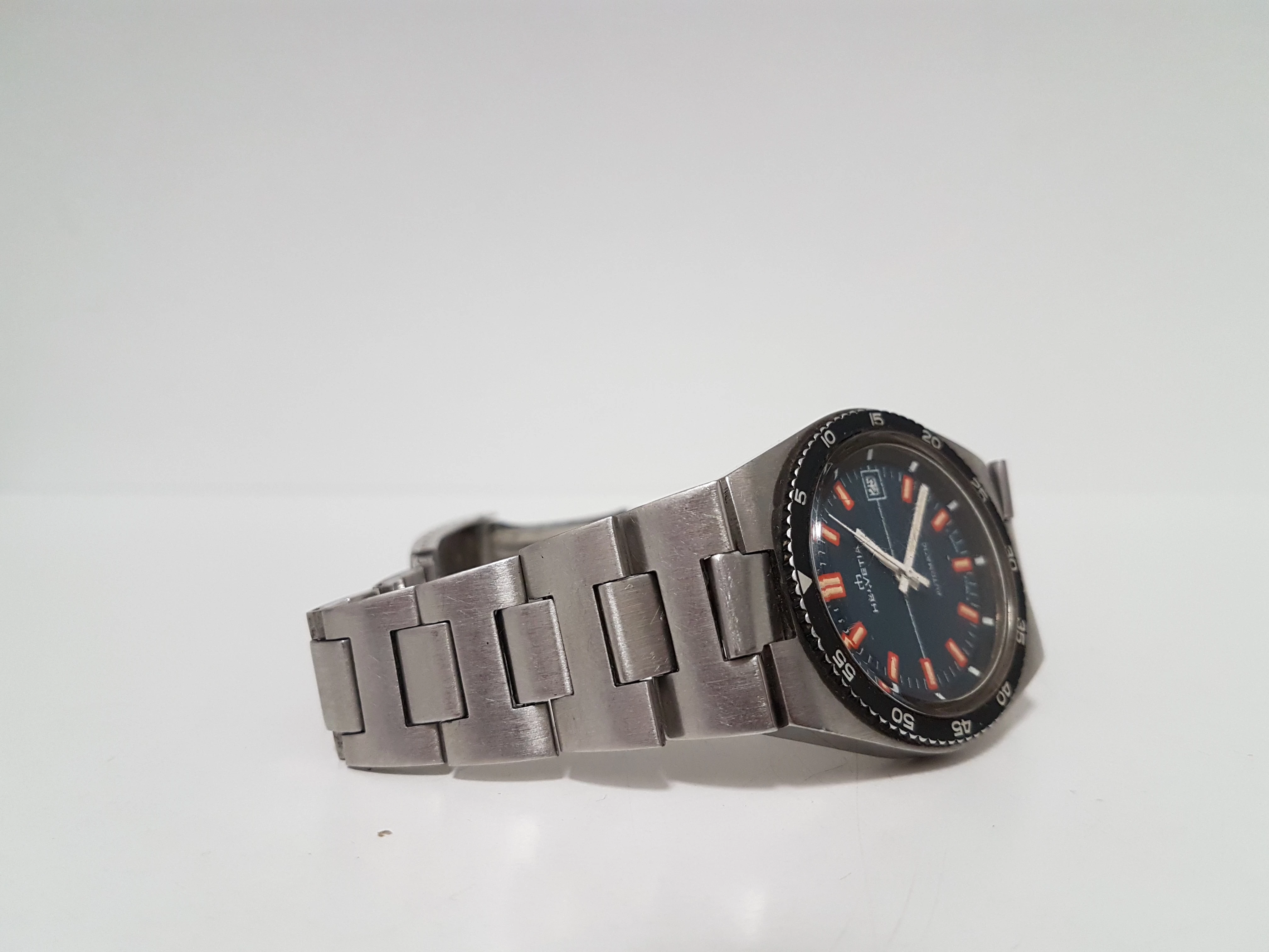 zegarek-helvetia-typ-nareczny