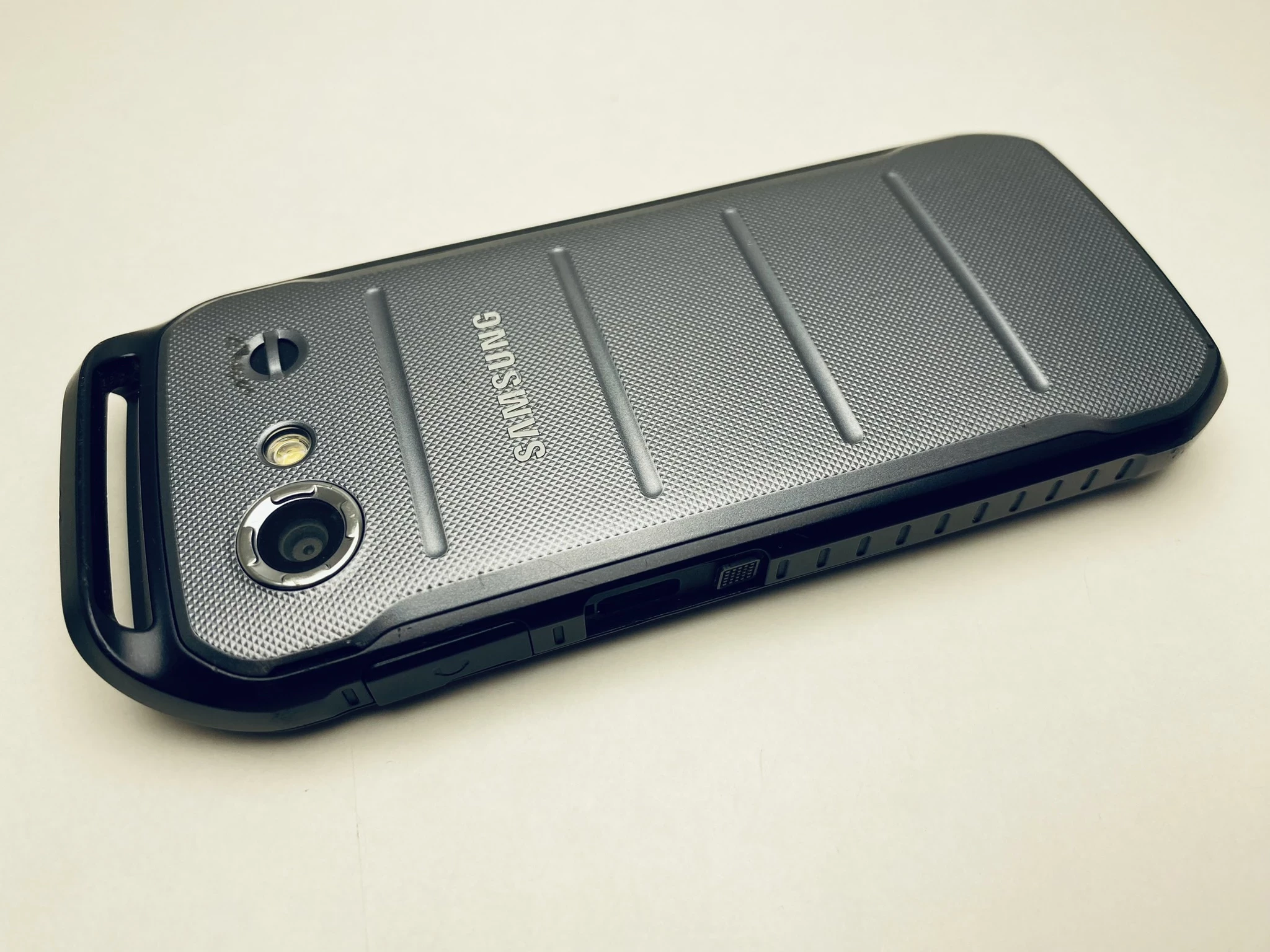 telefon-samsung-xcover-550-sm-b550h-typ-telefon-komorkowy