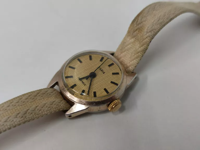 zegarek-zaria-17-jewels-made-in-ussr-stan-nie-wymaga-renowacji