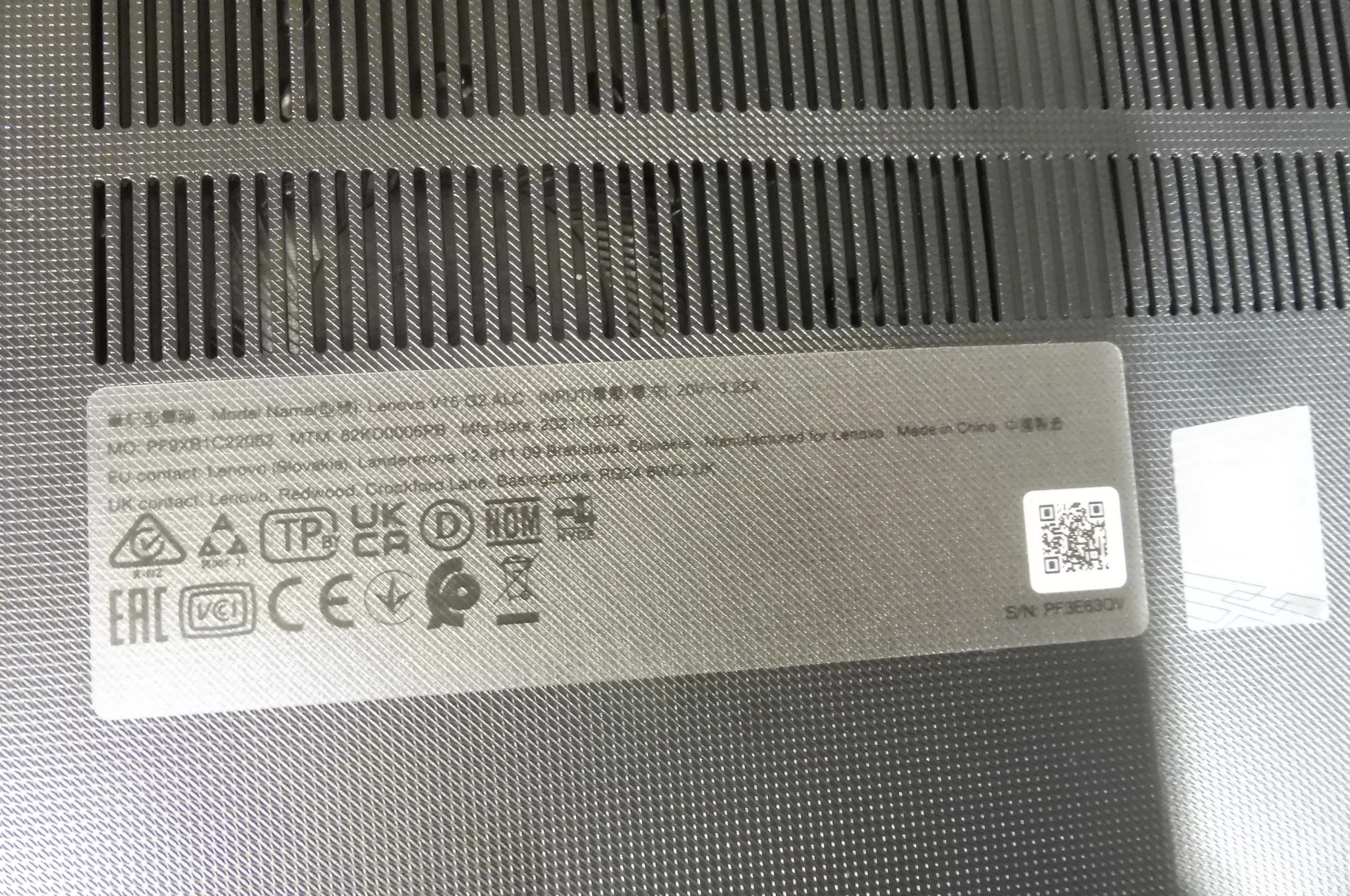 laptop-v15-g2-alc-lenovo-rodzaj-karty-graficznej-grafika-zintegrowana