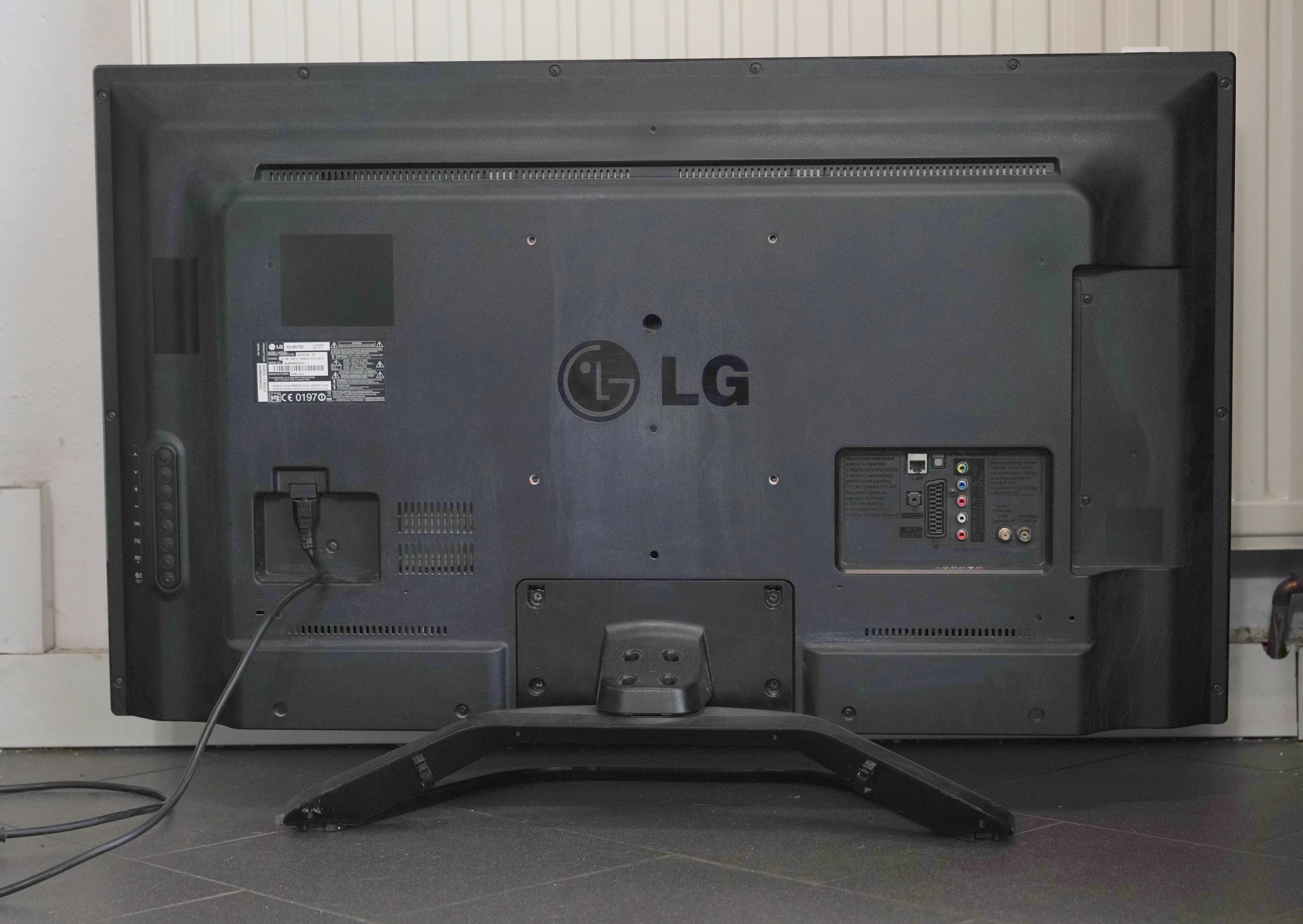 telewizor-lg-42ln575s-pilot-smart-stopka-typ-telewizora-led