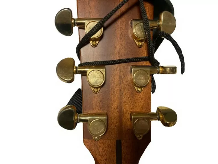 gitara-yamaha-ll6-marka-yamaha