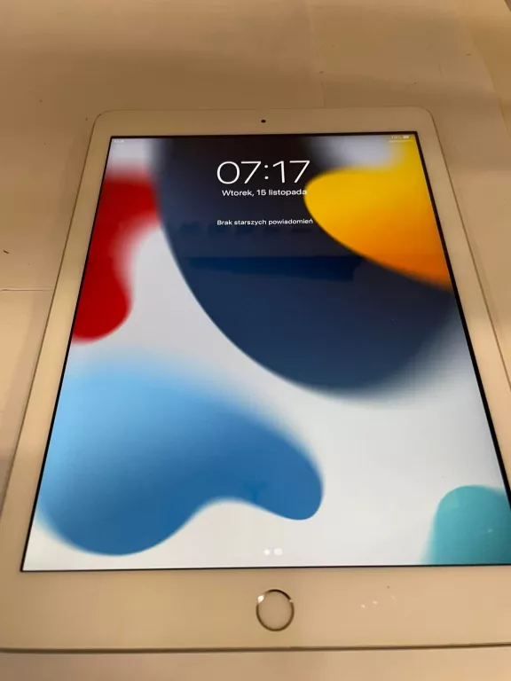 TABLET IPAD A1823 V GENERACJA,PUDEŁKO