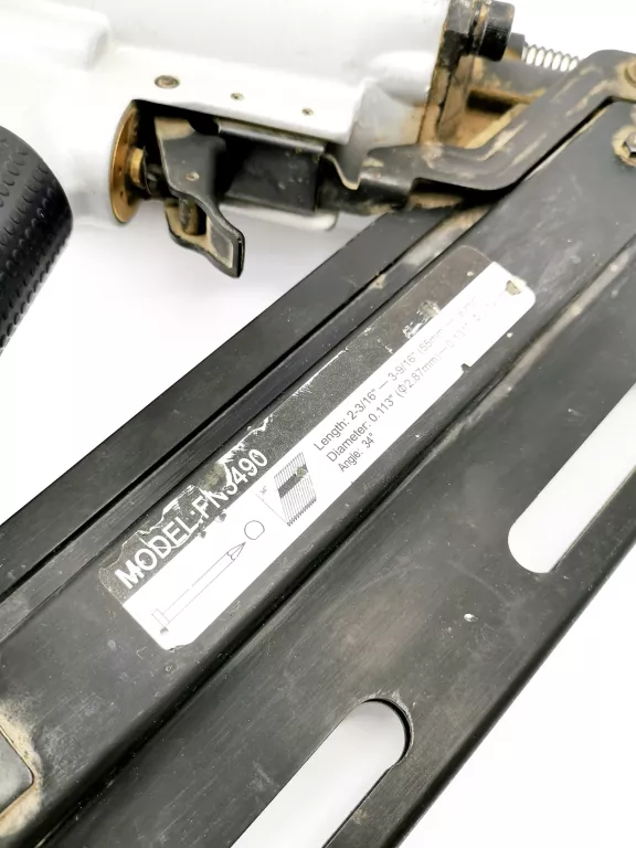 GWOŹDZIARKA PNEUMATYCZNA MEEC TOOLS FN3490