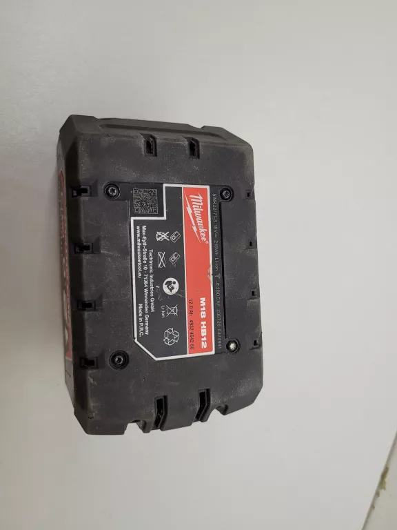 AKUMULATOR MILWAUKEE M18 HB12 12AH