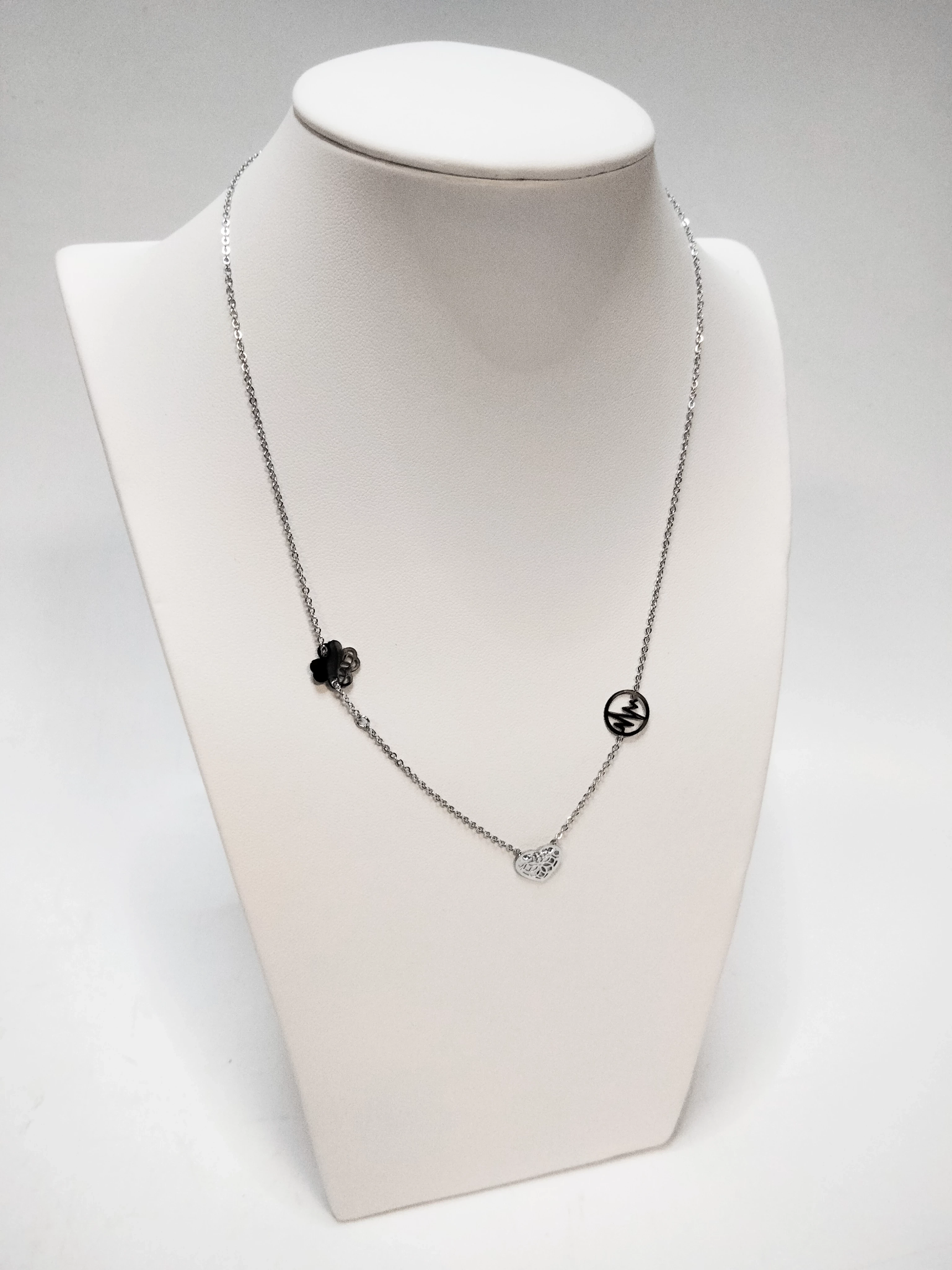 celebrytka-stal-koniczyna-rytm-serca-plac-daszynskiego-5-czestochowa-sj