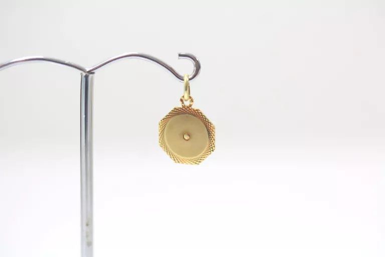 zlota-zawieszka-maryjka-pr585-093g-material-15835-2