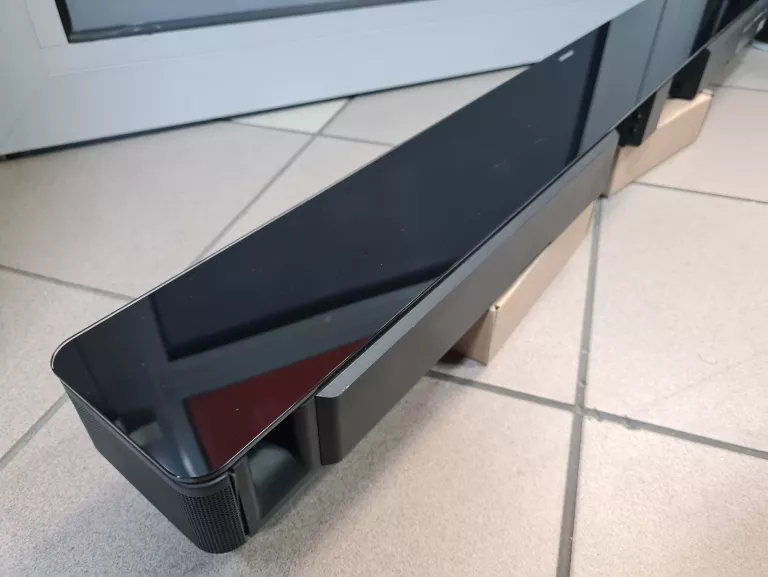 BOSE SOUNDBAR 700