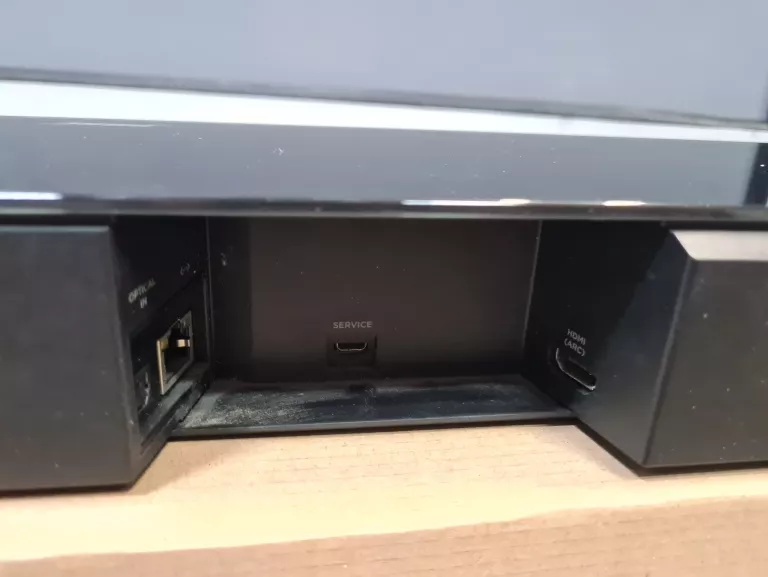 BOSE SOUNDBAR 700