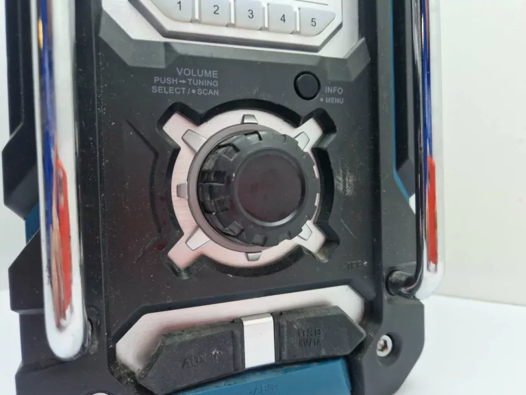 RADIO BUDOWLANE MAKITA DMR108