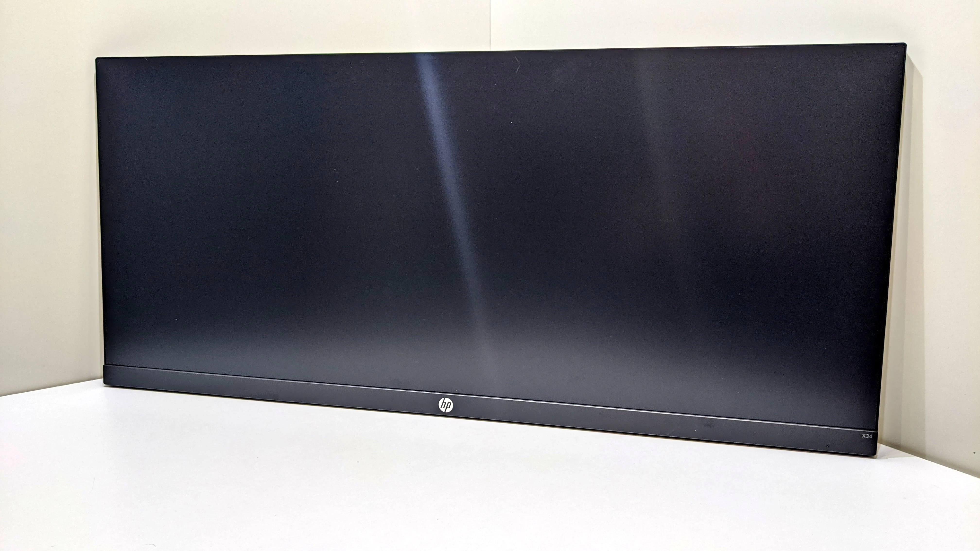 monitor-hp-x34-gaming-zlacza-displayport