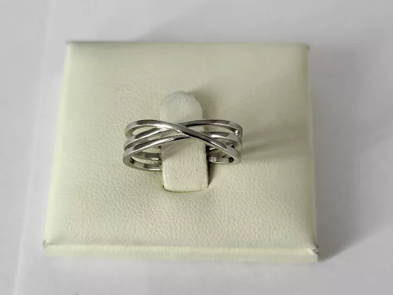 sliczny-srebrny-pierscionek-200g-r12-p925-marka-inna-marka