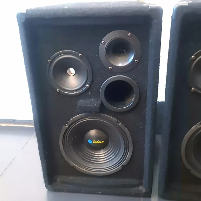 kolumna-dibeisi-q8001-200-w-2-sztuki-kod-producenta-q8001